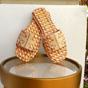 NIB TORY BURCH PRINTED SANDALS 8.5
